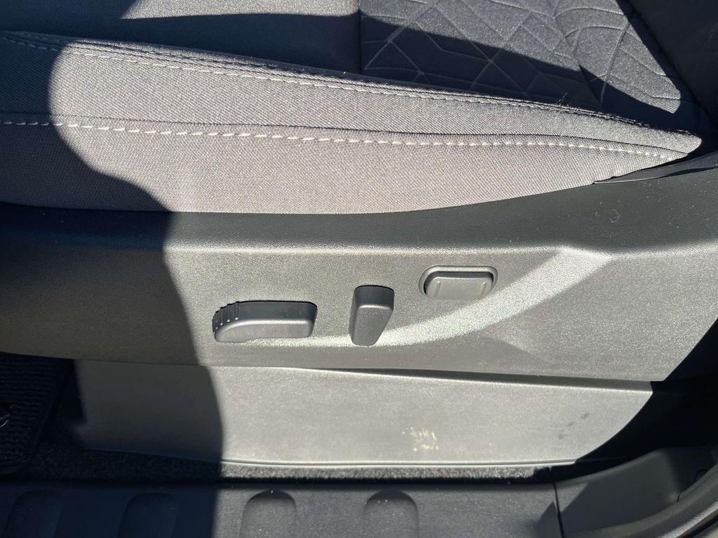 new 2026 Nissan Frontier car, priced at $40,065