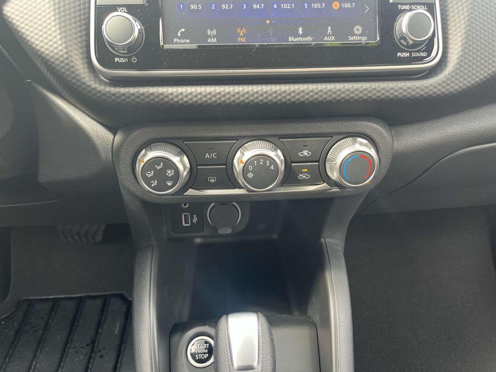 new 2025 Nissan Kicks car, priced at $23,749