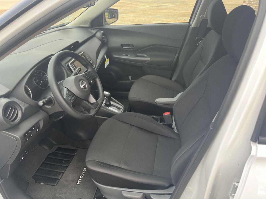 new 2025 Nissan Kicks car, priced at $23,749