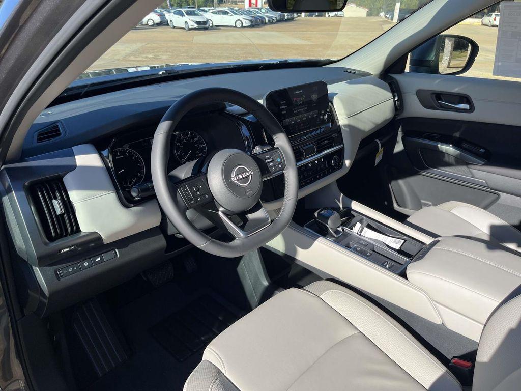 new 2025 Nissan Pathfinder car, priced at $43,090
