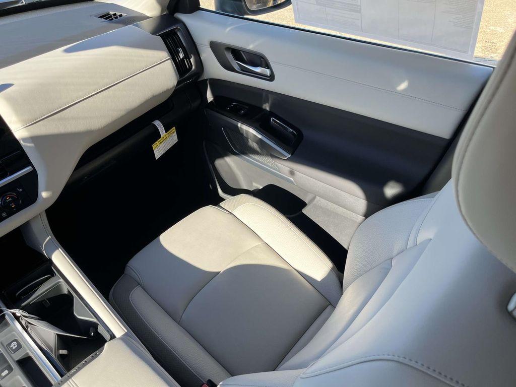 new 2025 Nissan Pathfinder car, priced at $43,090