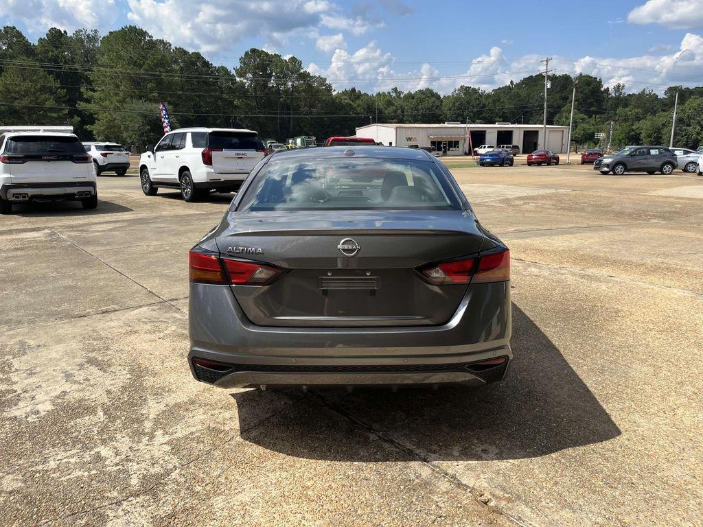 new 2025 Nissan Altima car, priced at $27,389