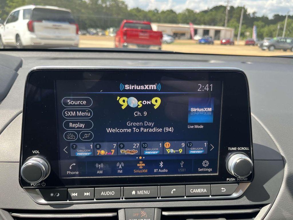 new 2025 Nissan Altima car, priced at $27,389