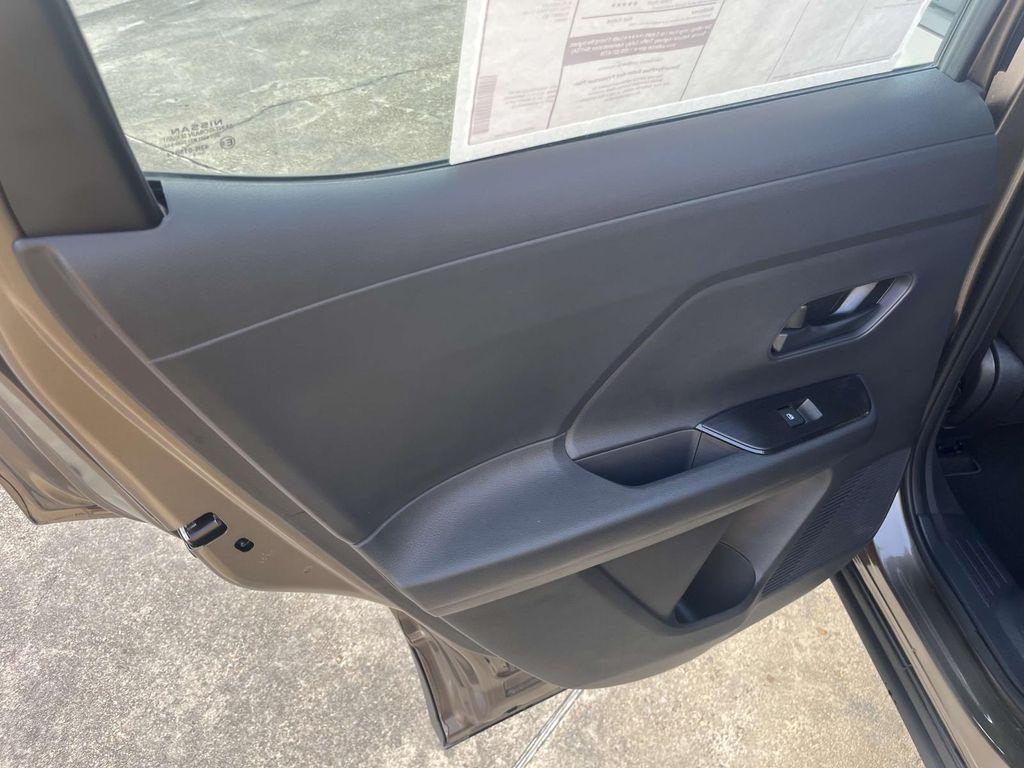new 2025 Nissan Kicks car, priced at $23,840