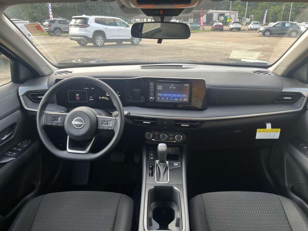 new 2025 Nissan Kicks car, priced at $23,840