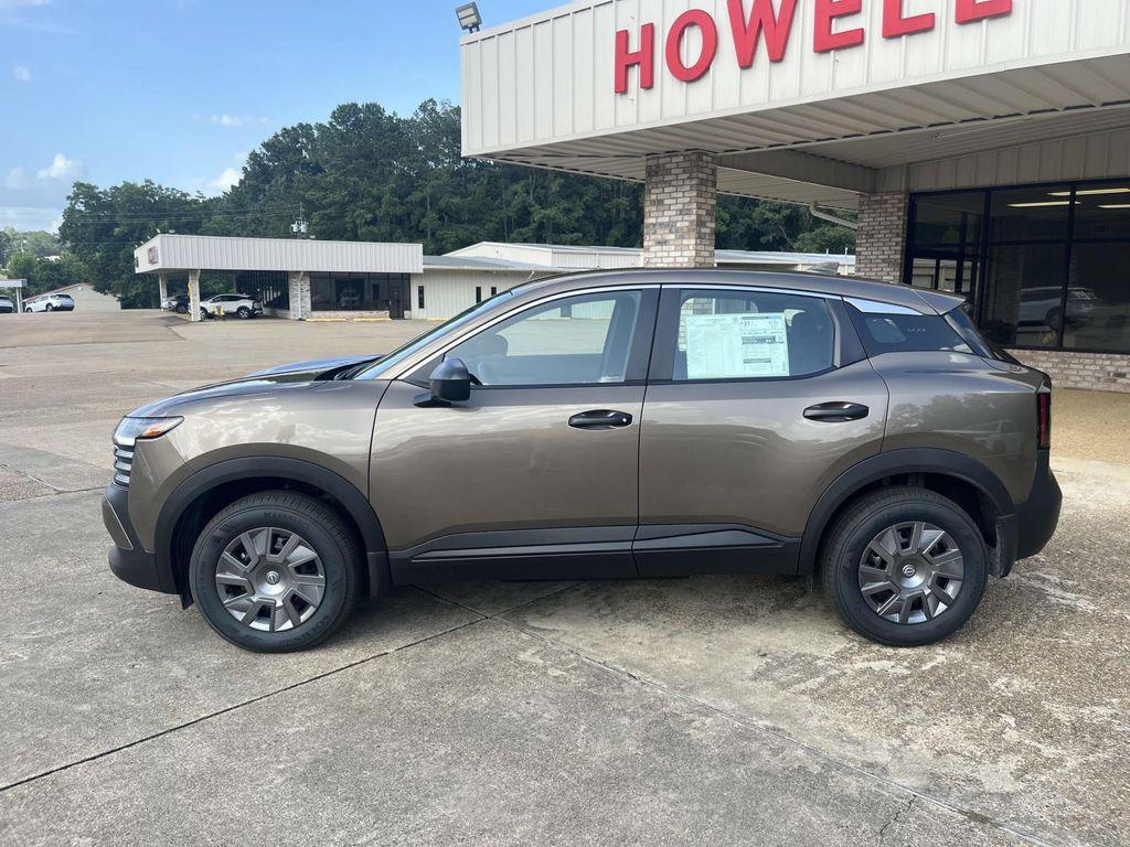 new 2025 Nissan Kicks car, priced at $23,840