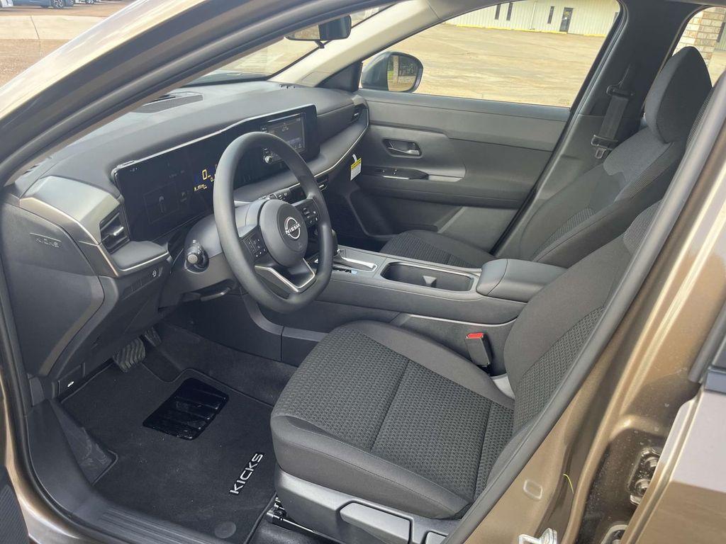 new 2025 Nissan Kicks car, priced at $23,840