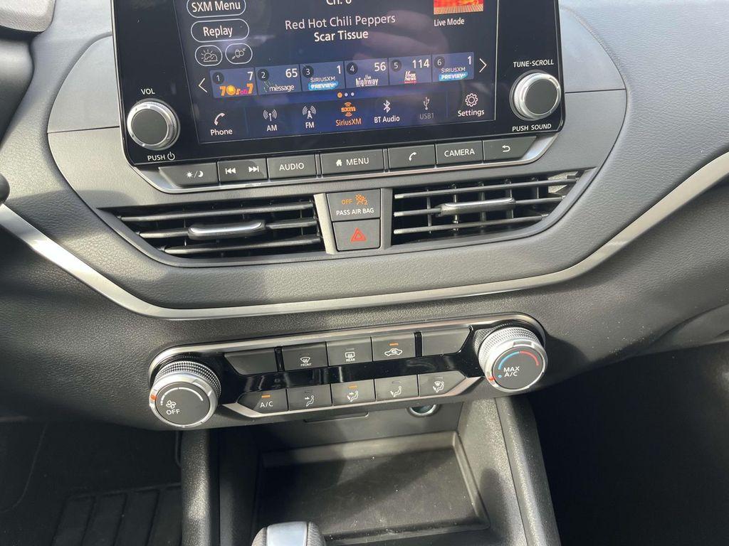 new 2025 Nissan Altima car, priced at $27,199