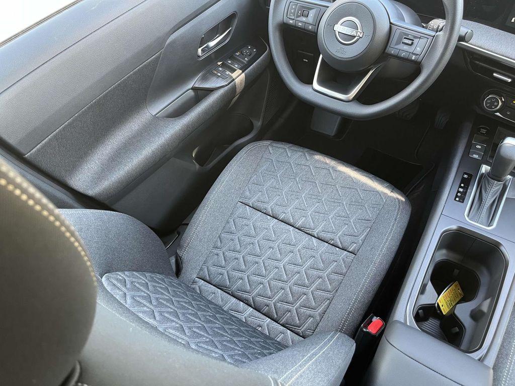 new 2025 Nissan Kicks car, priced at $25,095