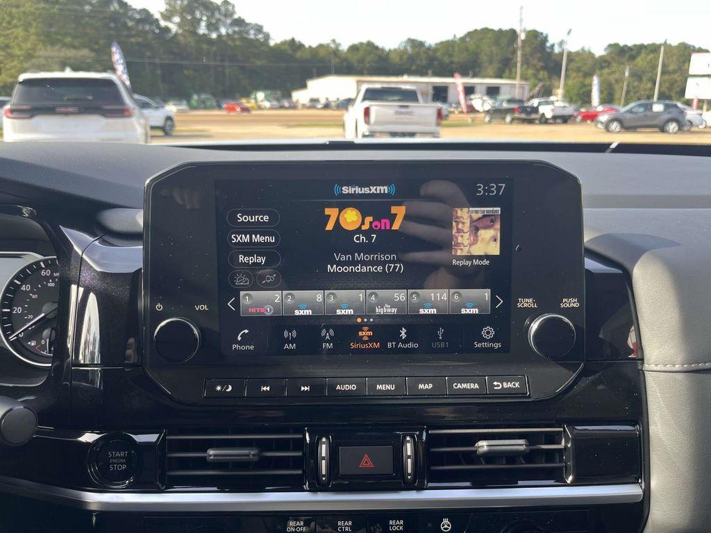 new 2025 Nissan Pathfinder car, priced at $42,665