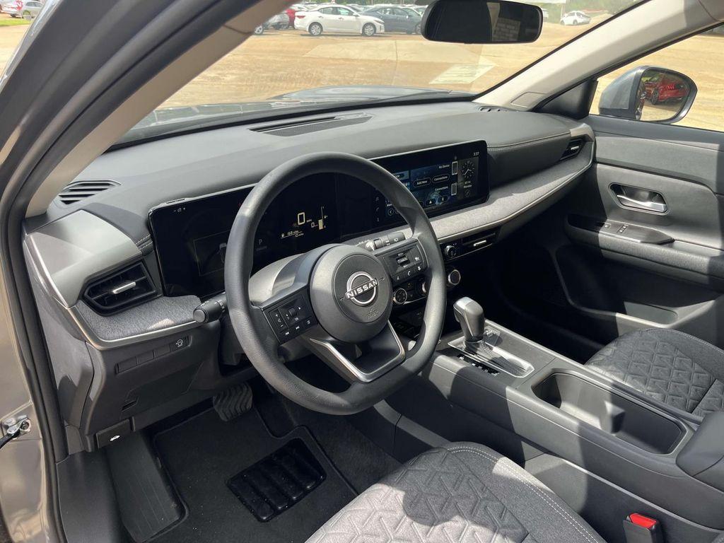 new 2025 Nissan Kicks car, priced at $25,155