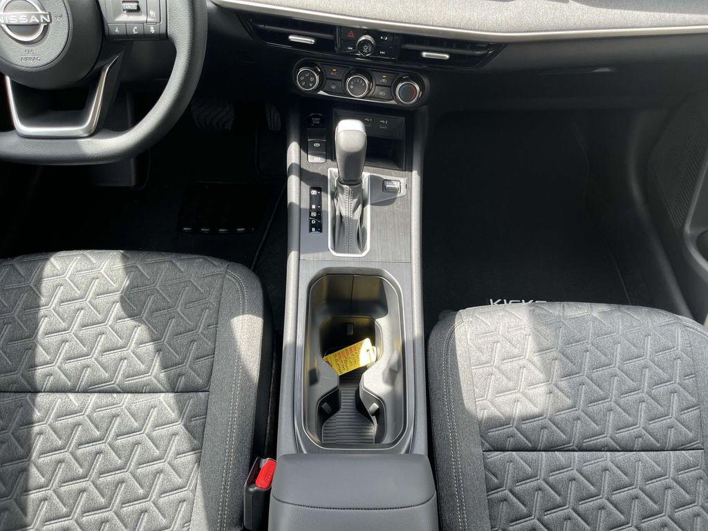 new 2025 Nissan Kicks car, priced at $25,155