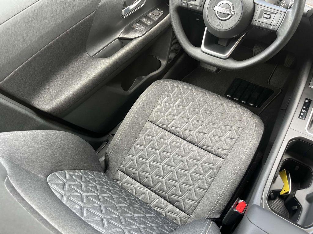new 2025 Nissan Kicks car, priced at $25,155