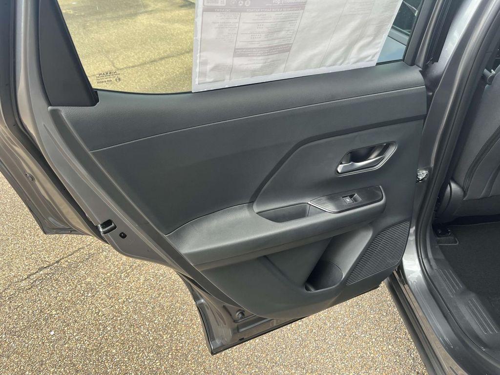 new 2025 Nissan Kicks car, priced at $25,155