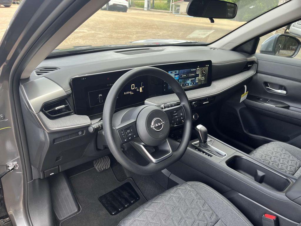 new 2025 Nissan Kicks car, priced at $25,155