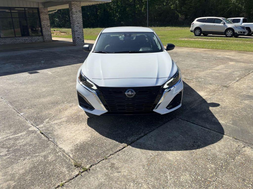 new 2025 Nissan Altima car, priced at $28,499