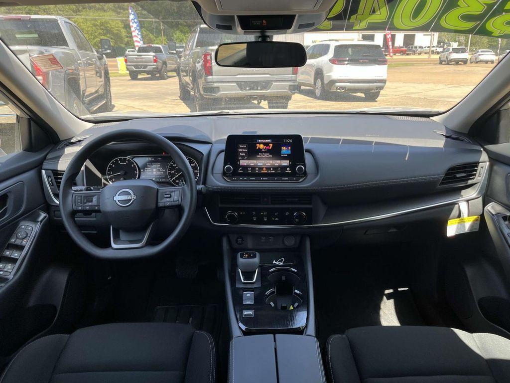 new 2025 Nissan Rogue car, priced at $30,999