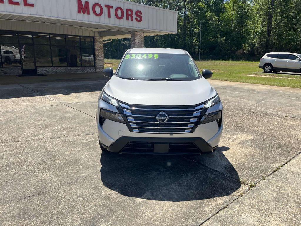 new 2025 Nissan Rogue car, priced at $30,999