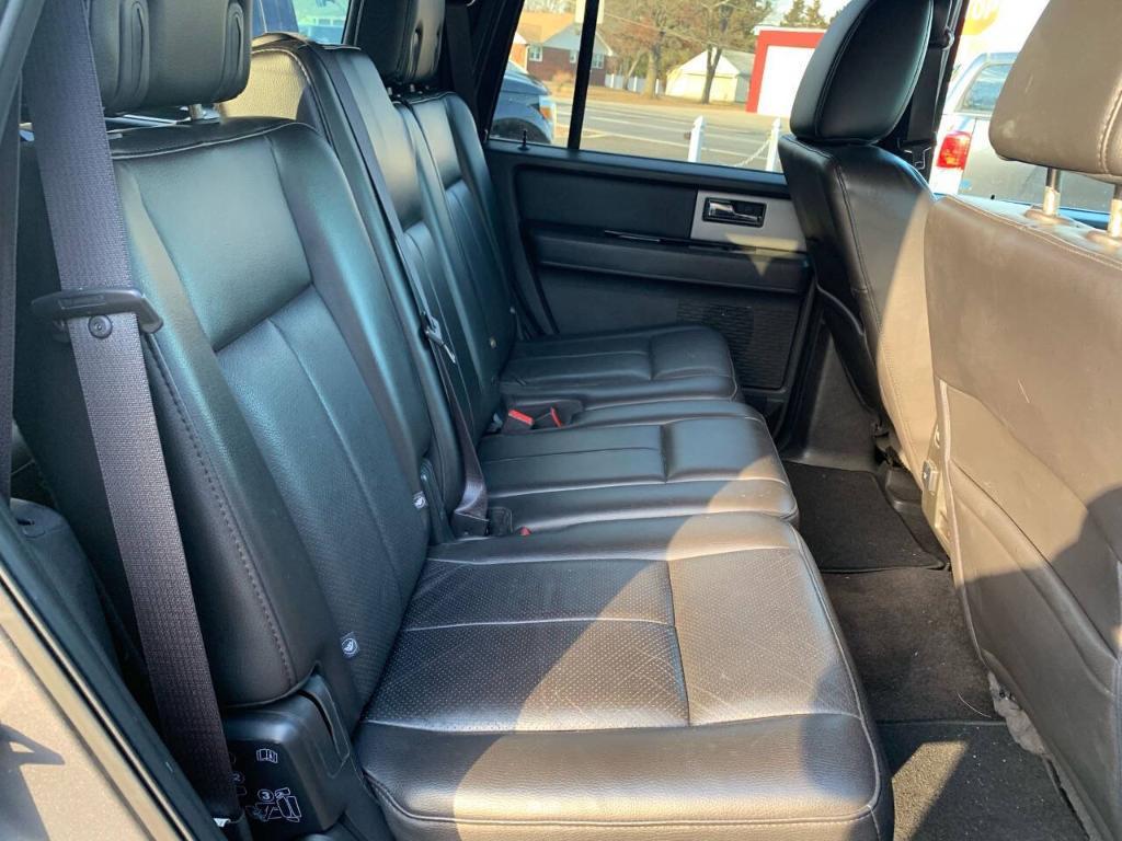 used 2014 Ford Expedition car, priced at $7,800
