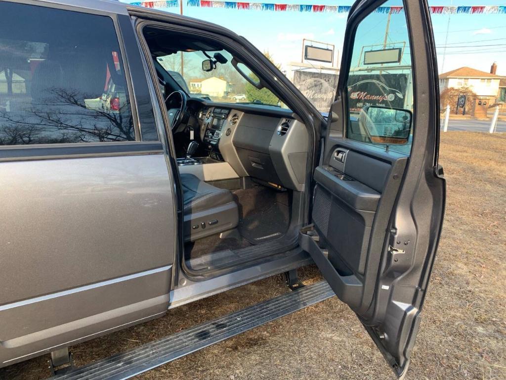 used 2014 Ford Expedition car, priced at $7,800