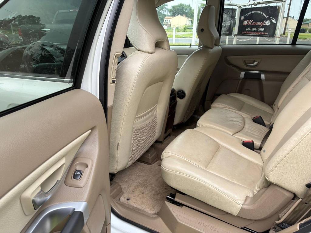 used 2014 Volvo XC90 car, priced at $6,495