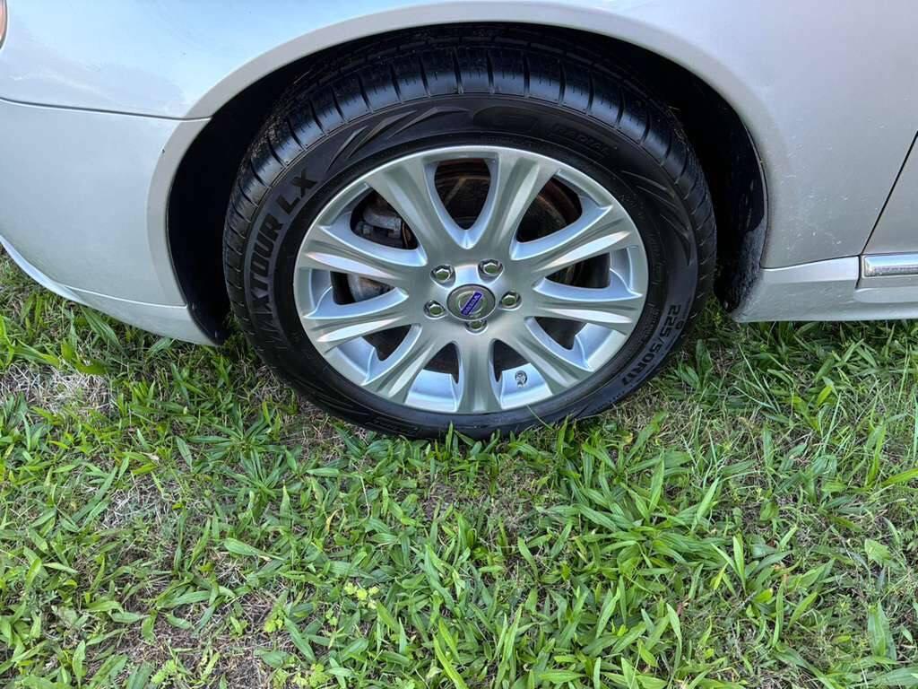 used 2010 Volvo S80 car, priced at $4,850