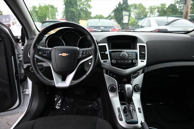 used 2014 Chevrolet Cruze car, priced at $7,995