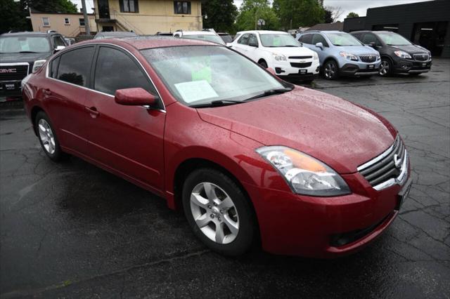 used 2008 Nissan Altima car, priced at $5,495