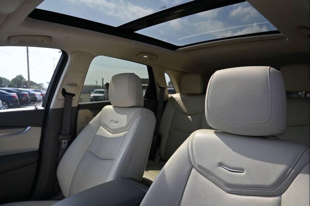 used 2017 Cadillac XT5 car, priced at $10,995