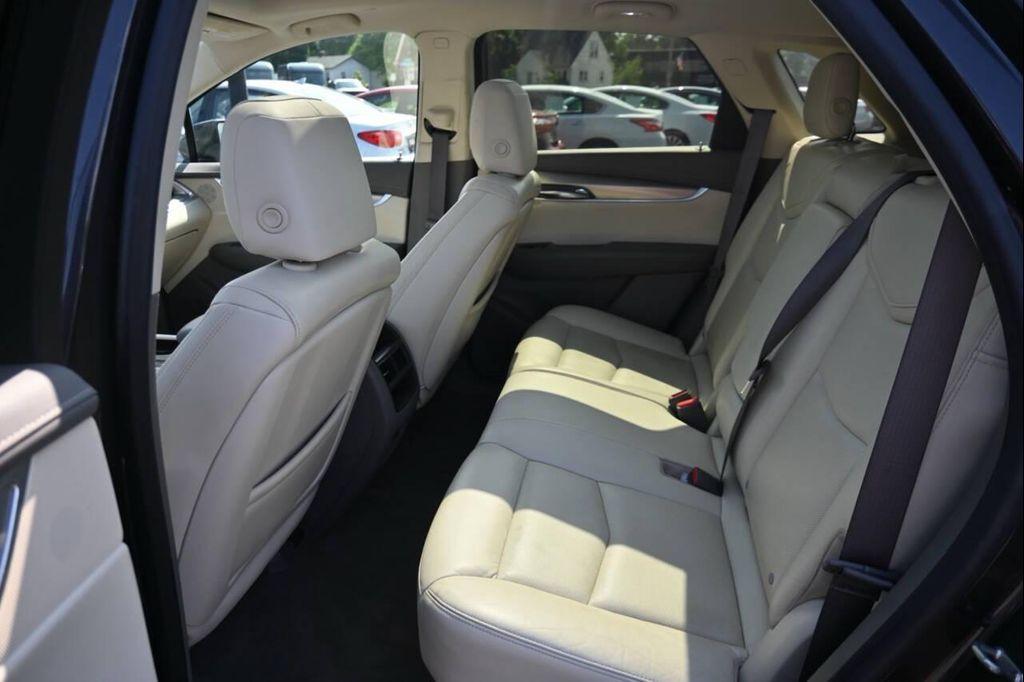 used 2017 Cadillac XT5 car, priced at $10,995