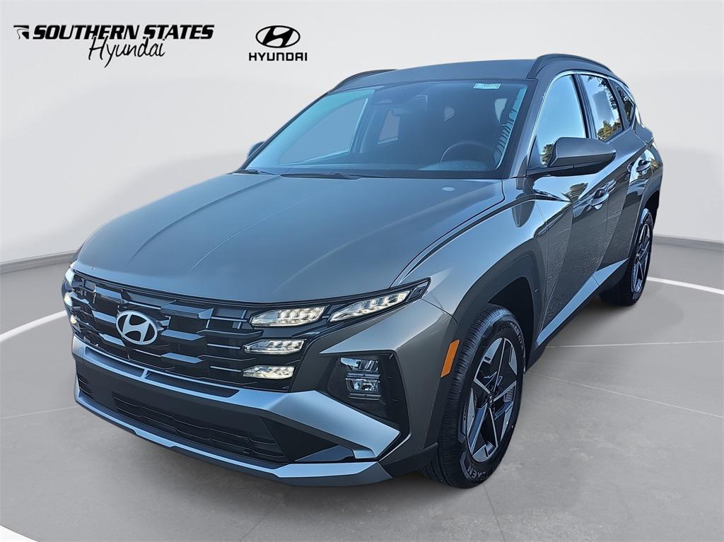 new 2026 Hyundai TUCSON Hybrid car, priced at $32,447