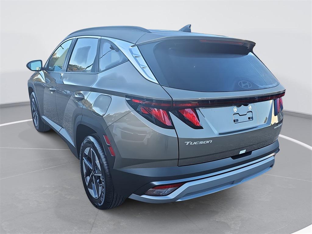 new 2026 Hyundai TUCSON Hybrid car, priced at $32,447