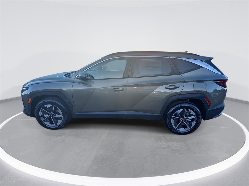 new 2026 Hyundai TUCSON Hybrid car, priced at $32,447