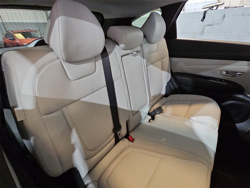 new 2025 Hyundai TUCSON Hybrid car, priced at $35,262