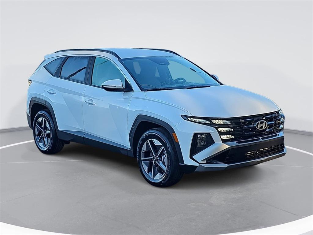 new 2026 Hyundai TUCSON Hybrid car, priced at $33,166