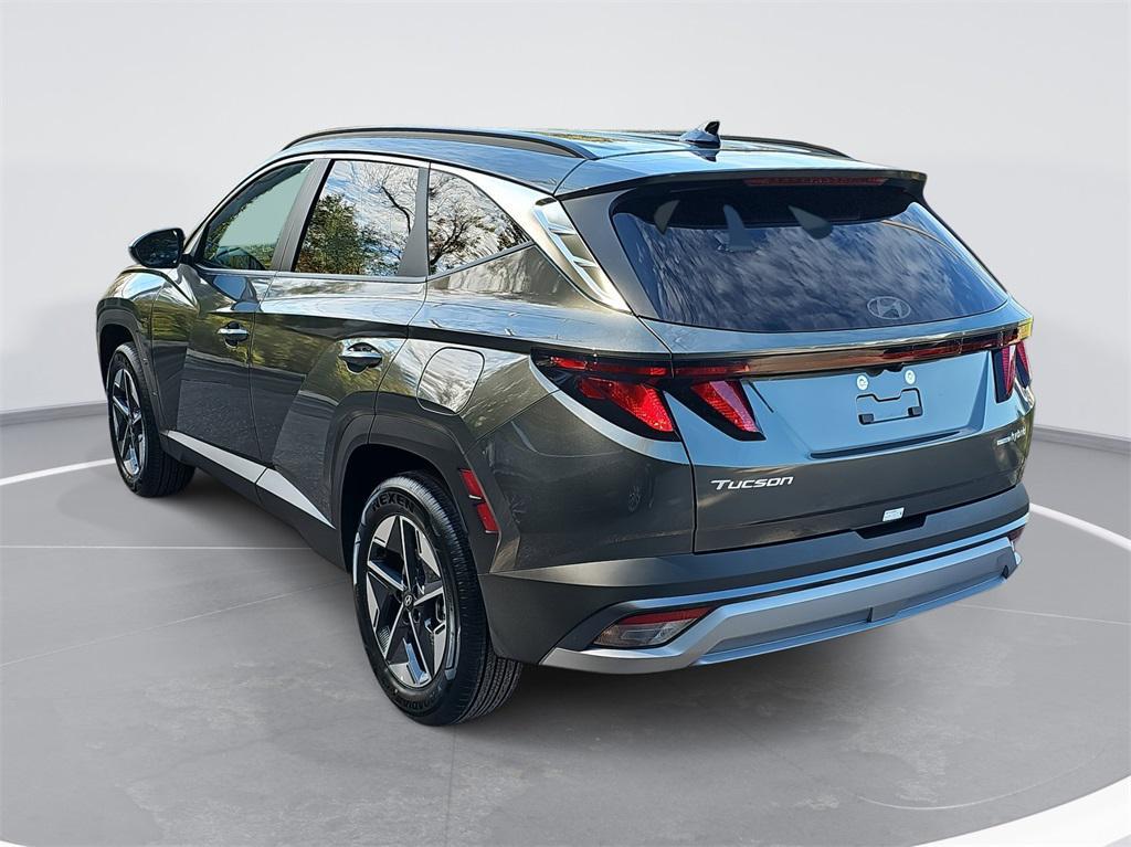 new 2026 Hyundai TUCSON Hybrid car, priced at $32,275