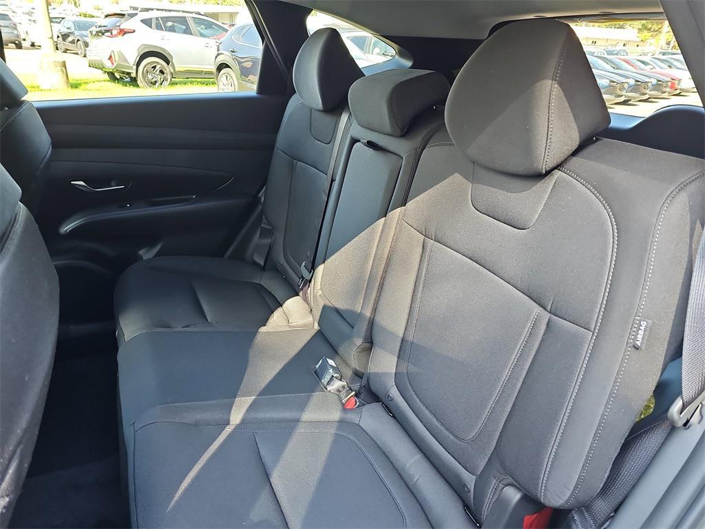 new 2026 Hyundai TUCSON Hybrid car, priced at $32,275