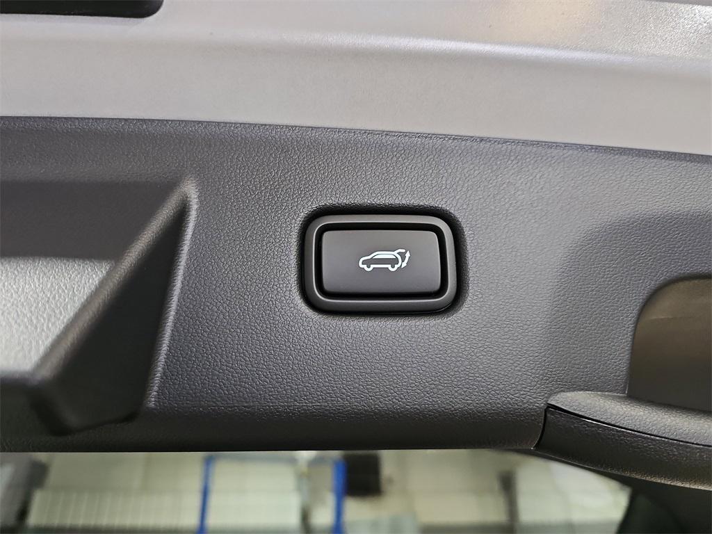 new 2026 Hyundai TUCSON Hybrid car, priced at $33,450