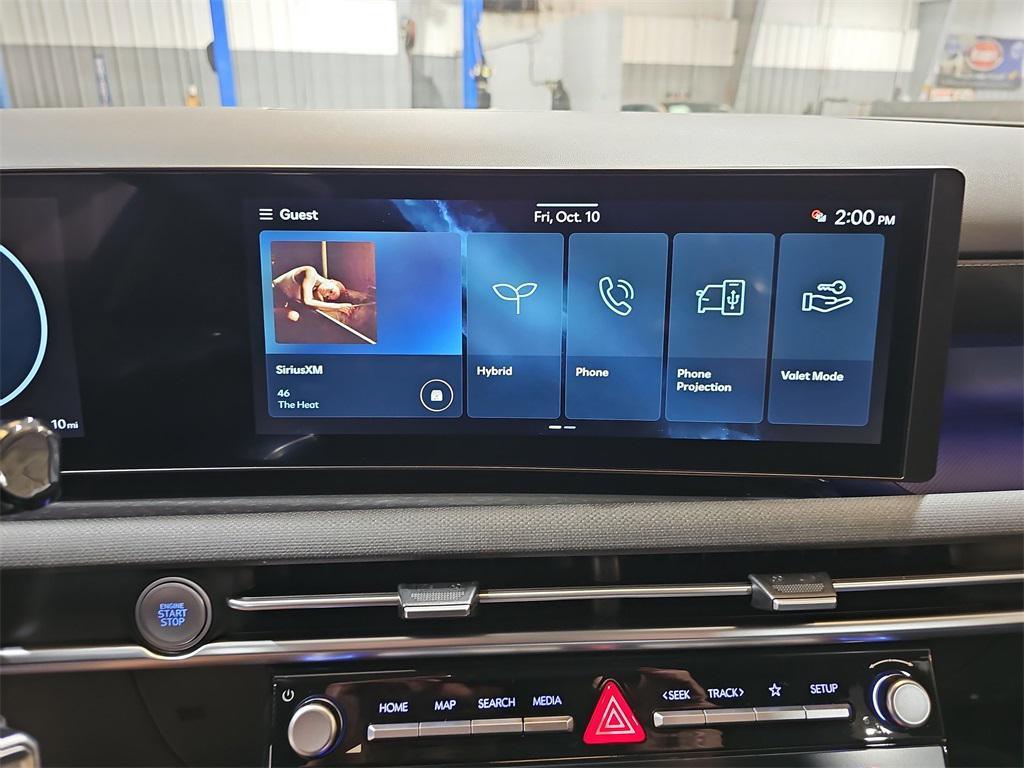 new 2026 Hyundai TUCSON Hybrid car, priced at $33,450