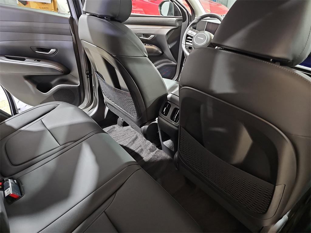 new 2026 Hyundai TUCSON Hybrid car, priced at $33,450