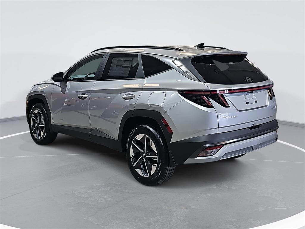 new 2026 Hyundai TUCSON Hybrid car, priced at $33,450