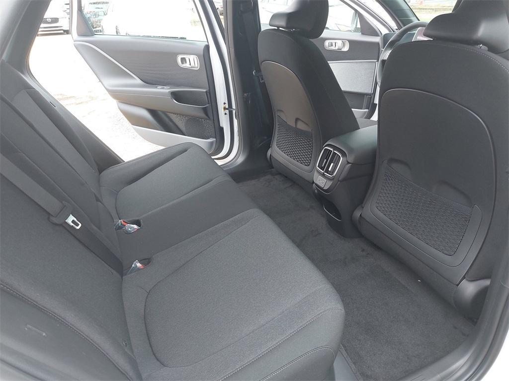 new 2025 Hyundai IONIQ 6 car, priced at $35,934