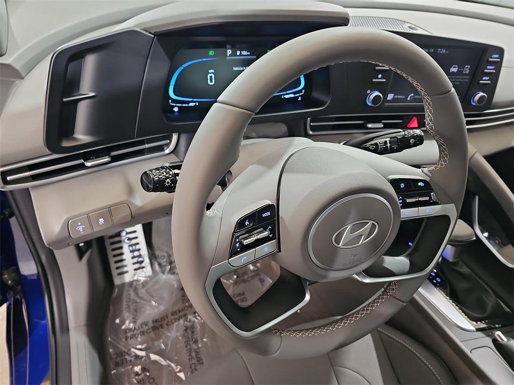 new 2025 Hyundai Elantra car, priced at $21,395