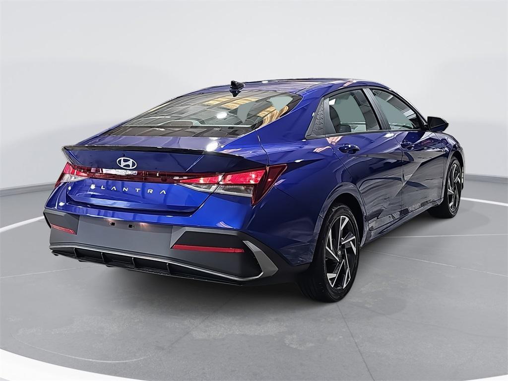 new 2025 Hyundai Elantra car, priced at $21,395