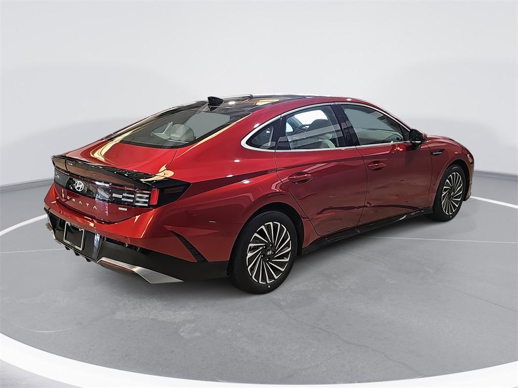new 2026 Hyundai Sonata Hybrid car, priced at $33,258