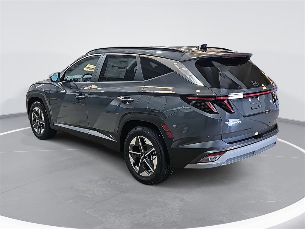 new 2026 Hyundai Tucson car, priced at $32,274