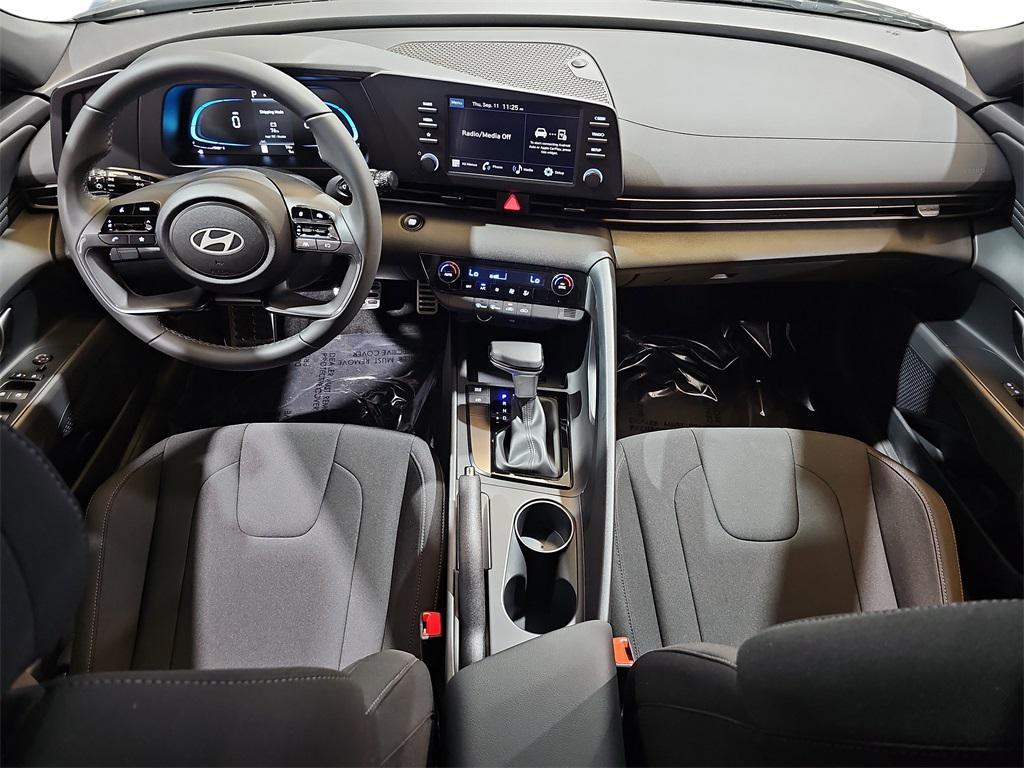 new 2025 Hyundai Elantra car, priced at $21,899