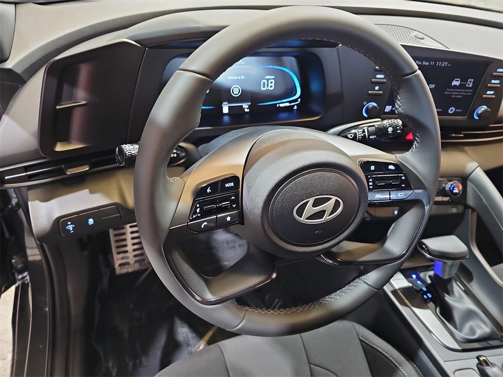 new 2025 Hyundai Elantra car, priced at $21,899