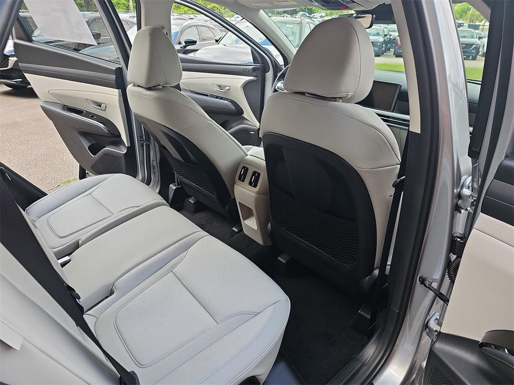 new 2025 Hyundai Tucson car, priced at $35,804