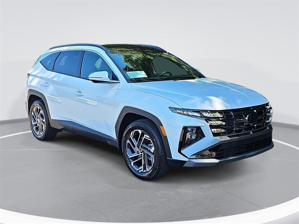 new 2025 Hyundai TUCSON Hybrid car, priced at $43,413